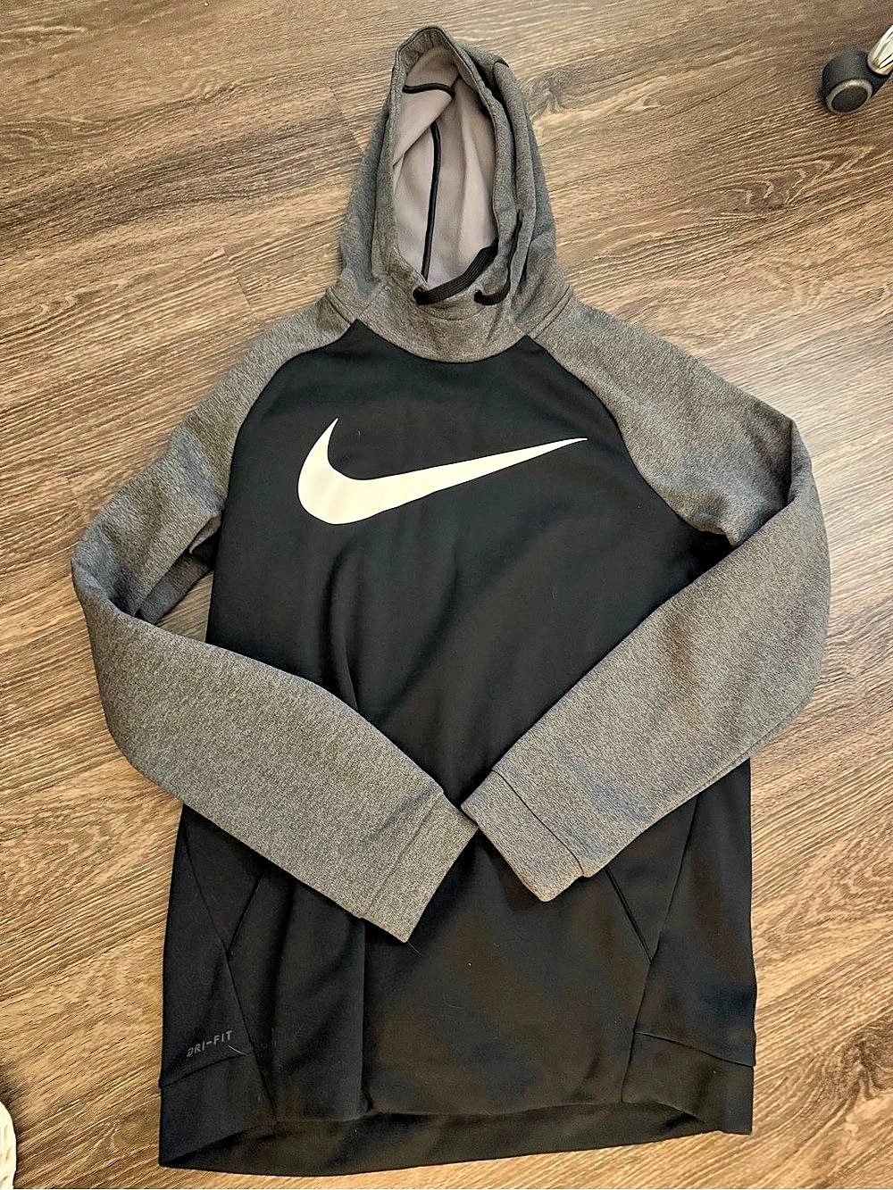 Nike Dri-FIT hoodie Black Gray Large